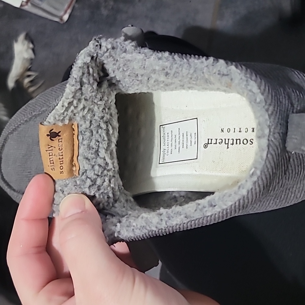 Corduroy Fleece Women's Slip-on Shoes - Gray - by Simply Southern Size 9 - Picture 3 of 6